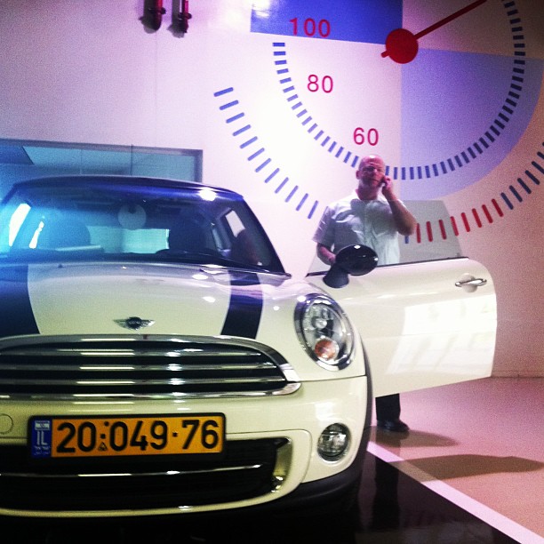 935896_10151627614639640_713847218_n